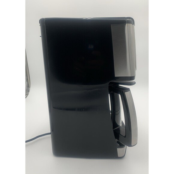 Cuisinart Brew Central 14-Cup Programmable Coffee Maker CBC-7400PC - Picture 4 of 10